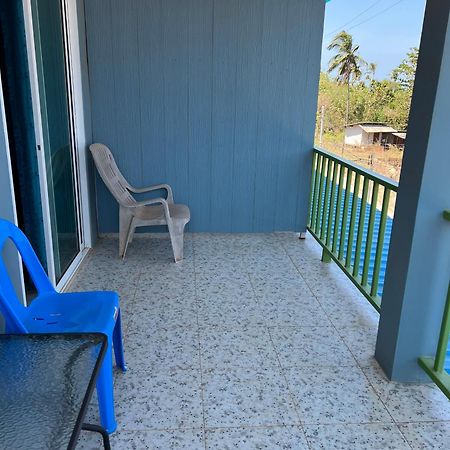 Nare Guest House Ko Lanta Esterno foto