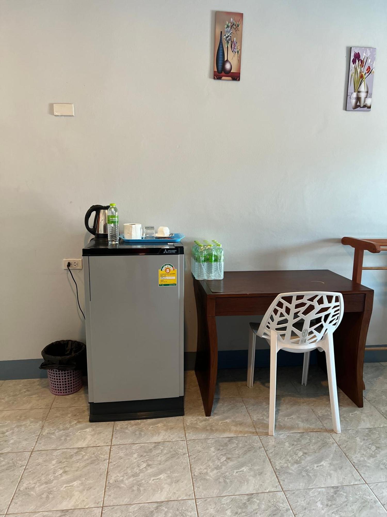 Nare Guest House Ko Lanta Esterno foto